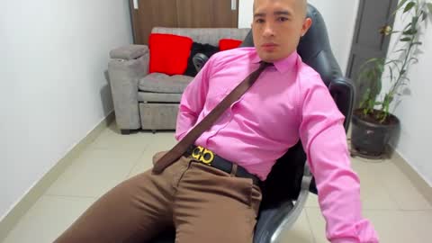 juan  sebastian online show from January 2025 12:07:02 PM