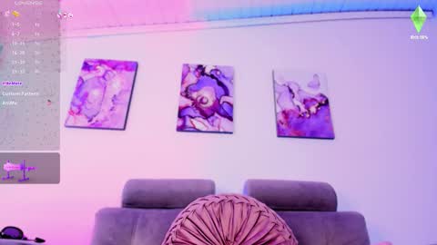     .  INDEPENDENT MODEL online show from February 2026 12:35:02 PM