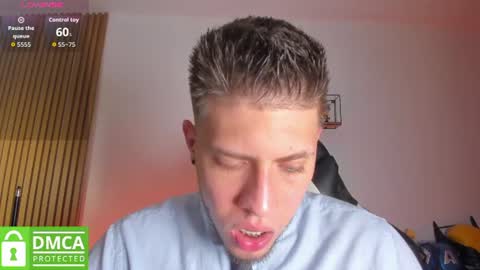 sebastian INDEPENDENT MODEL online show from June 2026 07:33:01 PM