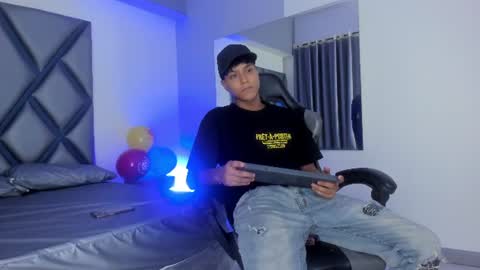 sebastiann_04 online show from July 2026 07:24:01 PM