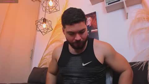 Snapshot of sebastianvilla__ chatting on March 2026 11:21:01 PM Instagram jeanpaulfit online show from March 2026 11:21:01 PM