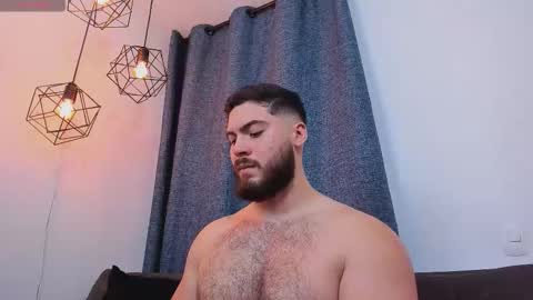 Snapshot of sebastianvilla__ chatting on March 2026 10:48:01 PM Instagram jeanpaulfit online show from March 2026 10:48:01 PM