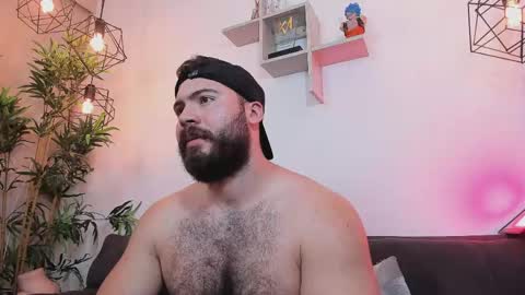 Snapshot of sebastianvilla__ chatting on May 2026 07:33:02 PM Instagram jeanpaulfit online show from May 2026 07:33:02 PM