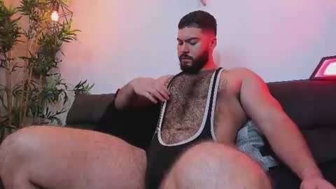 Instagram jeanpaulfit  online show from June 2026 09:02:01 PM