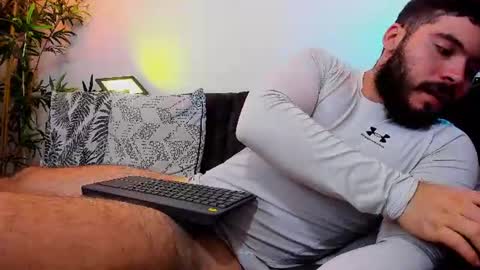 Instagram jeanpaulfit  online show from June 2026 09:38:01 PM