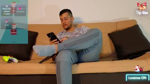 Sebas online show from December 2025 11:56:02 PM