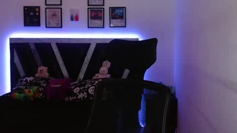 Sebas online show from October 2025 01:56:01 PM