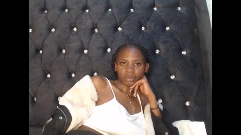 Snapshot of sebatrishaa chatting on November 2025 05:26:02 PM sebatrishaa online show from November 2025 05:26:02 PM