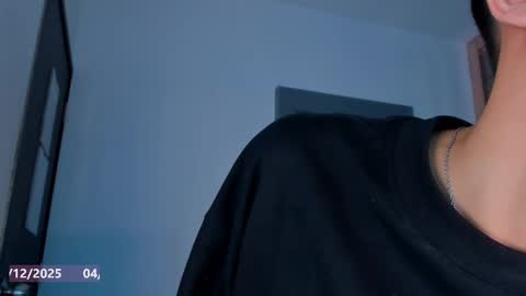 Sebastian online show from December 2025 08:28:02 PM