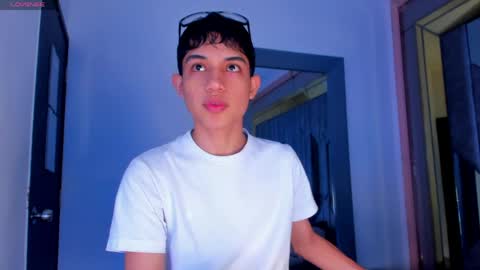 Sebastian online show from May 2026 08:36:02 PM