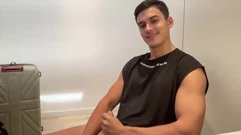 Snapshot of sebybeba chatting on May 2026 01:51:01 PM sebybeba online show from May 2026 01:51:01 PM