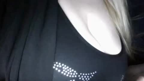 Sunny online show from May 2026 09:33:01 PM