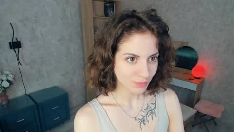 Mia online show from May 2026 06:08:01 AM