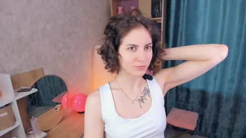 Mia online show from June 2026 06:07:01 AM