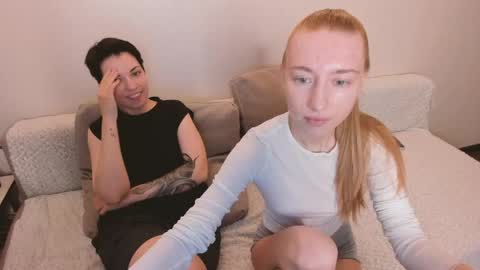 Snapshot of secret_dreams_ chatting on May 2026 06:20:01 PM Amanda and pair in a real life we love each other but can play with you online show from May 2026 06:20:01 PM