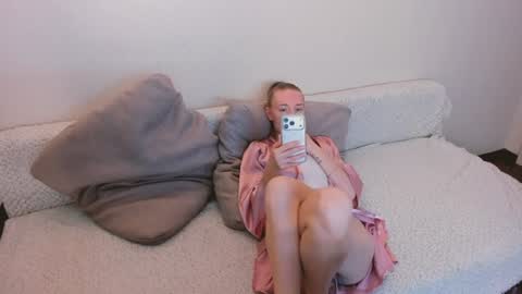 Snapshot of secret_dreams_ chatting on June 2026 07:13:01 PM Amanda and pair in a real life we love each other but can play with you online show from June 2026 07:13:01 PM