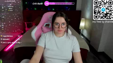 Catrin  Mo Tu We Th Fr 5 GMT 3am-9am  online show from October 2025 11:57:02 AM