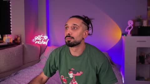 Secret Lovers online show from June 2026 06:53:01 PM