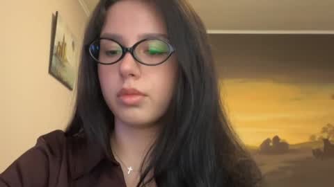 Snapshot of secret_vanilla_ chatting on May 2026 10:43:01 AM secret_vanilla_ online show from May 2026 10:43:01 AM