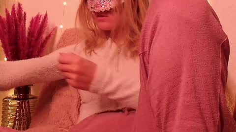 Snapshot of secretanni chatting on December 2024 04:21:01 AM Anni online show from December 2024 04:21:01 AM