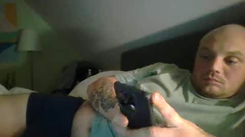 Snapshot of secretcplg chatting on December 2024 10:01:02 PM Simon online show from December 2024 10:01:02 PM