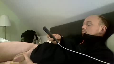 Snapshot of secretcplg chatting on December 2024 10:27:02 AM Simon online show from December 2024 10:27:02 AM