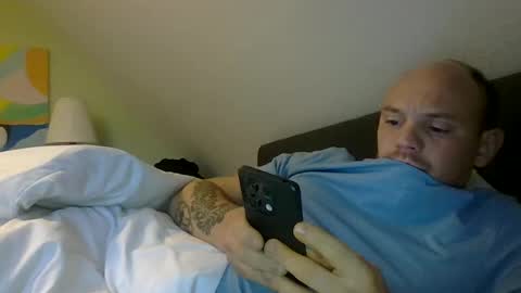 Snapshot of secretcplg chatting on December 2024 09:28:02 AM Simon online show from December 2024 09:28:02 AM