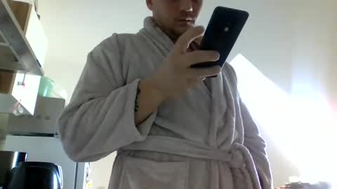 Snapshot of secretcplg chatting on December 2024 10:25:02 AM Simon online show from December 2024 10:25:02 AM