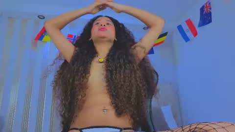 secretestrell online show from June 2026 05:12:01 AM