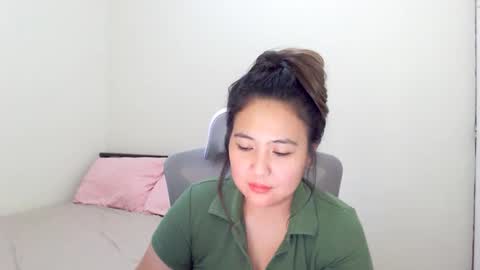 MILAN online show from February 2025 05:59:02 AM