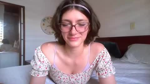 Snapshot of secretprivatebunny chatting on July 2026 06:34:02 PM Maria online show from July 2026 06:34:02 PM