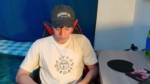 Snapshot of seder_4 chatting on January 2026 04:09:01 PM Sebas online show from January 2026 04:09:01 PM