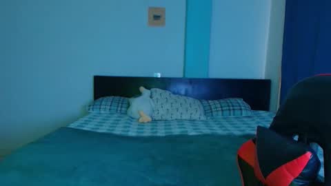 Snapshot of seder_4 chatting on February 2026 05:30:01 PM Sebas online show from February 2026 05:30:01 PM