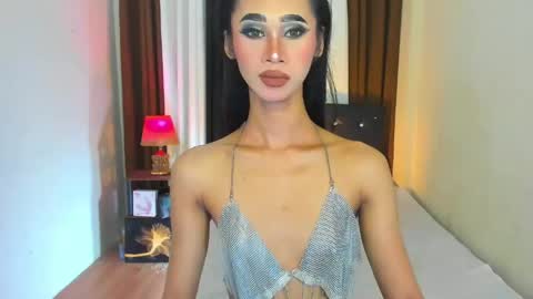 ashly online show from May 2026 01:11:01 AM