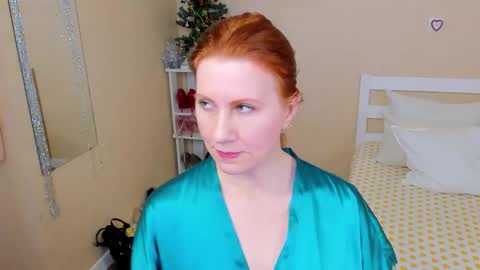 seductive_foxy_ online show from January 2026 10:18:01 AM