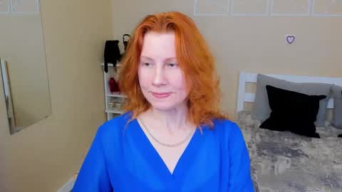 seductive_foxy_ online show from February 2026 02:24:02 PM