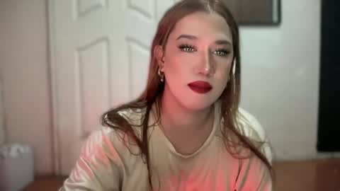 Snapshot of seductive_lusty chatting on July 2026 06:43:02 AM call me majesty online show from July 2026 06:43:02 AM