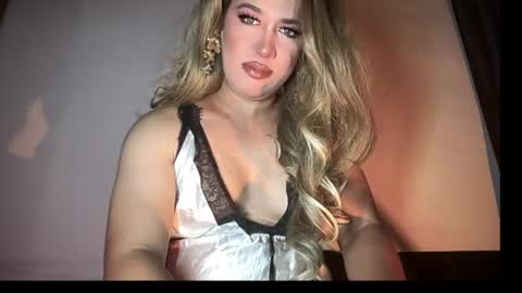 Snapshot of seductive_lusty chatting on July 2026 11:16:02 AM call me majesty online show from July 2026 11:16:02 AM