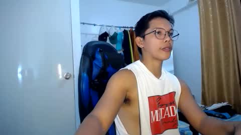 Snapshot of seductive_maruxxx chatting on May 2026 10:57:02 AM maru zoldick online show from May 2026 10:57:02 AM