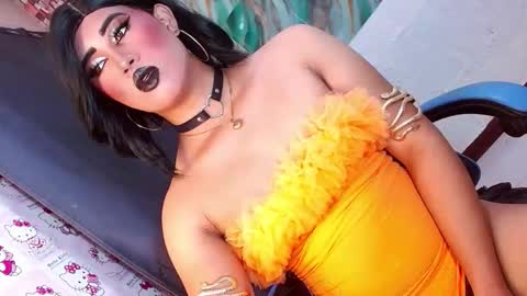 Snapshot of seductive_scarllete chatting on January 2026 12:02:01 AM SCARLETTE online show from January 2026 12:02:01 AM