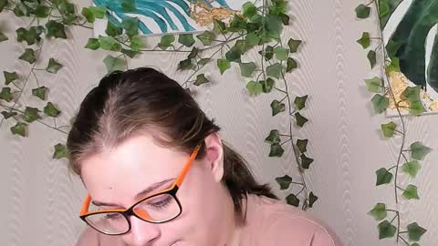 seductive_she_wolf online show from October 2025 10:05:02 AM