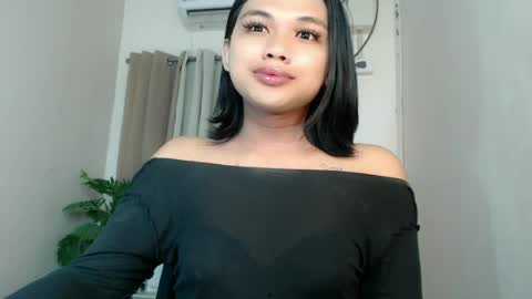 Deluxe online show from June 2026 11:03:02 PM