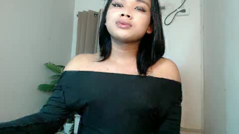 Snapshot of seductivedeluxe69 chatting on July 2026 08:35:01 PM Deluxe online show from July 2026 08:35:01 PM