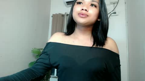Snapshot of seductivedeluxe69 chatting on July 2026 09:47:02 AM Deluxe online show from July 2026 09:47:02 AM