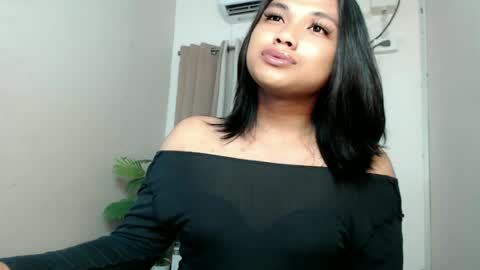 Snapshot of seductivedeluxe69 chatting on July 2026 10:15:01 PM Deluxe online show from July 2026 10:15:01 PM