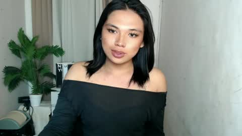 Snapshot of seductivedeluxe69 chatting on July 2026 01:21:02 PM Deluxe online show from July 2026 01:21:02 PM