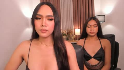 Julia online show from June 2026 07:47:02 AM