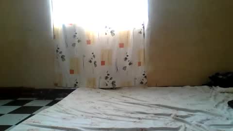 Snapshot of seductress18 chatting on September 2025 06:04:02 AM Seductress online show from September 2025 06:04:02 AM
