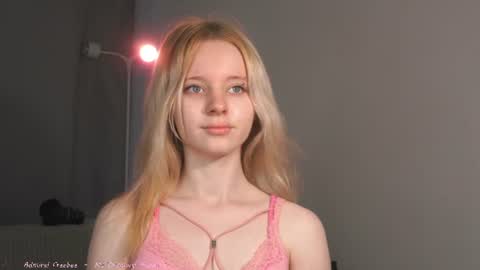 See Its honey bunny  im Lana online show from July 2026 04:14:02 PM