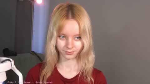 See Its honey bunny  im Lana online show from July 2026 02:24:01 PM